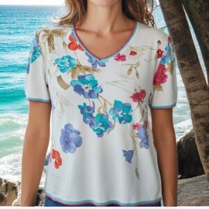 Leonard Fashion Paris V-Neck Floral T-Shirt Sz Small